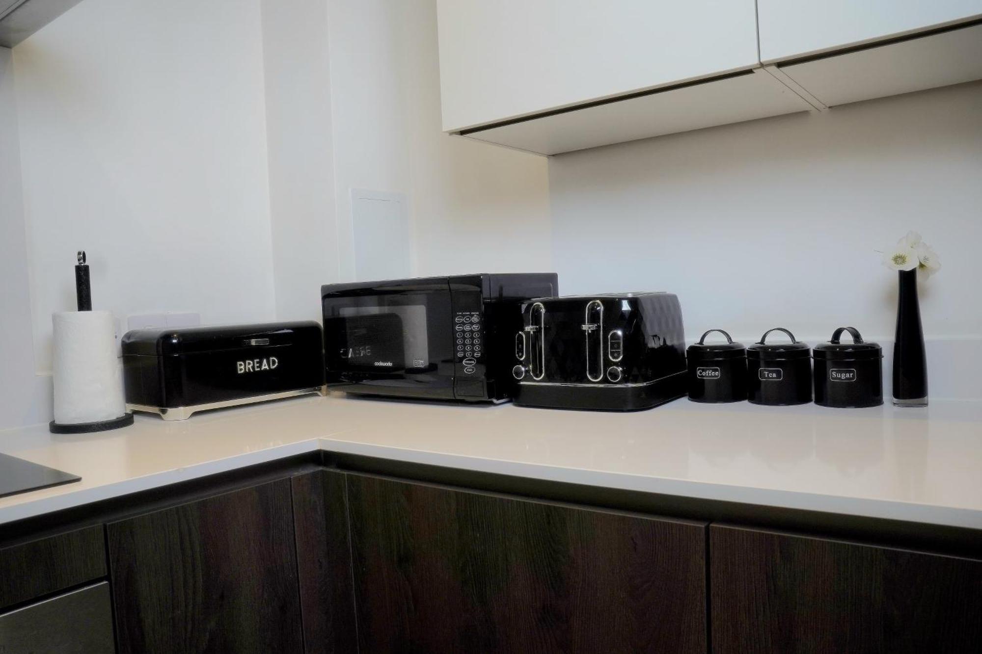 Manchester City Centre Apt With Balcony & Free Parking - Including Free 1-Hour Late Check-Out For Bookings On The 29Th 31St May, Justeat Voucher For 2-Night Stays Minimum! Luaran gambar