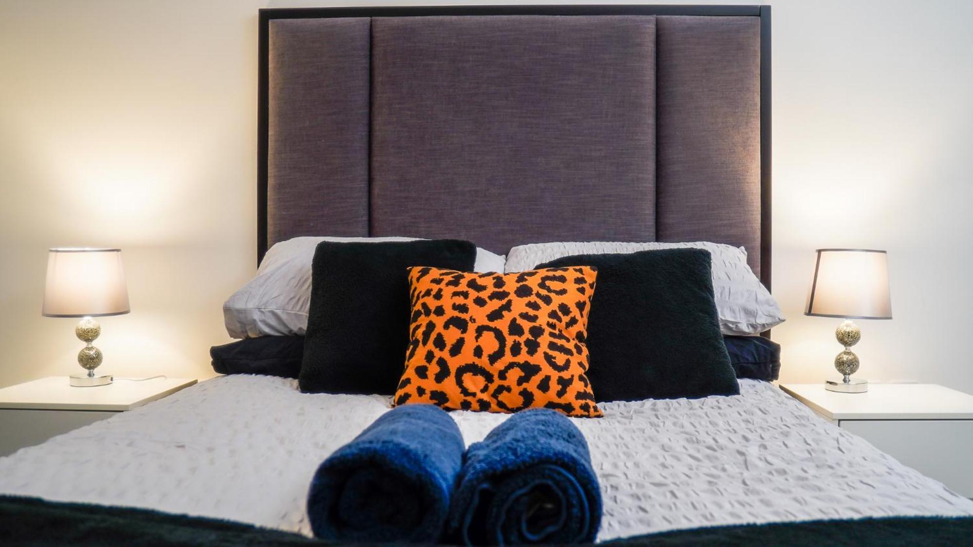 Manchester City Centre Apt With Balcony & Free Parking - Including Free 1-Hour Late Check-Out For Bookings On The 29Th 31St May, Justeat Voucher For 2-Night Stays Minimum! Luaran gambar